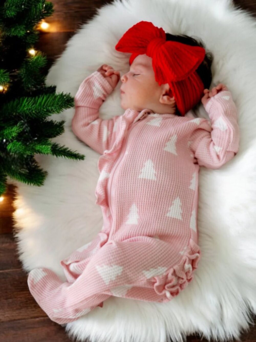 SpearmintLove Organic Waffle Ruffle Zip Footie, Pink Christmas Trees